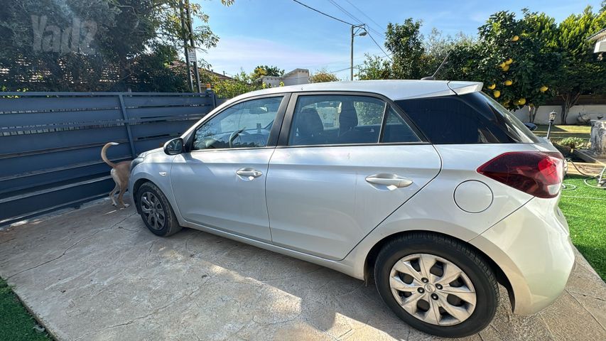 יונדאי i20