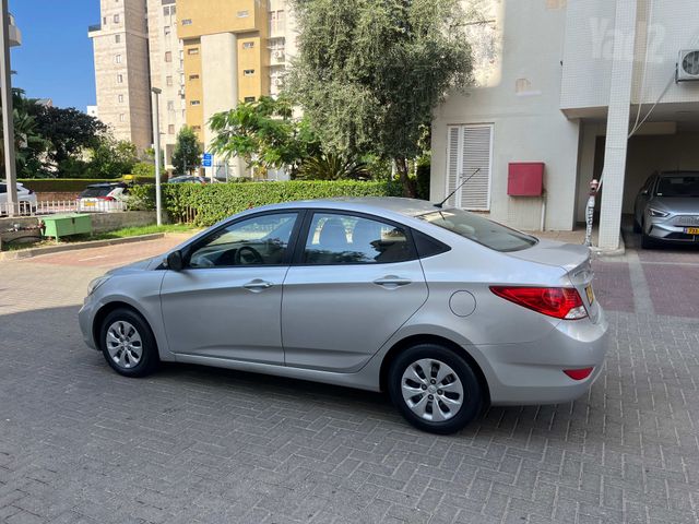 יונדאי אקסנט i25