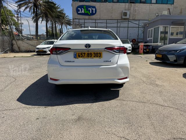 טויוטה קורולה
