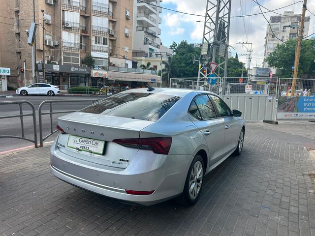 סקודה אוקטביה