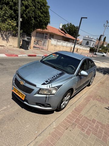 שברולט קרוז