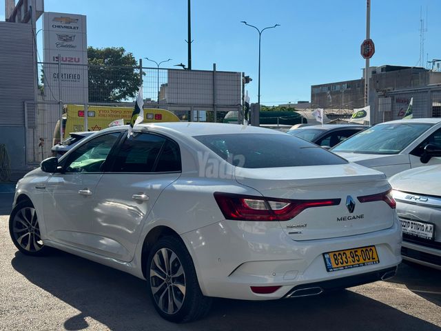רנו מגאן
