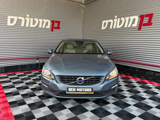 וולוו S60