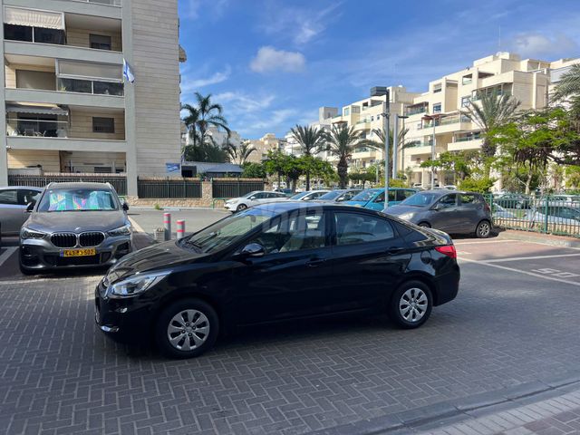 מודעת רכב יונדאי אקסנט i25