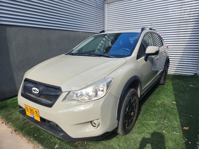 סובארו XV