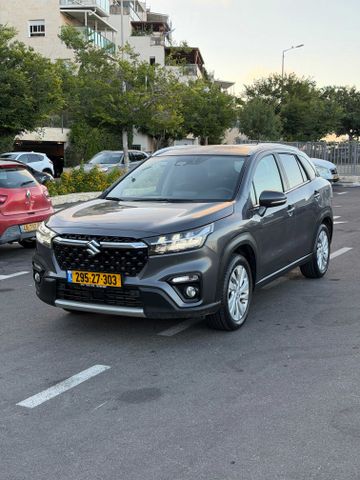 סוזוקי S-Cross