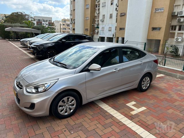 יונדאי אקסנט i25