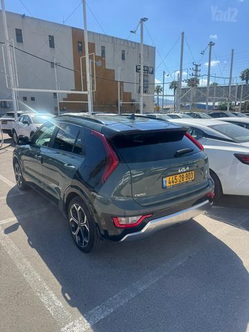 קיה נירו