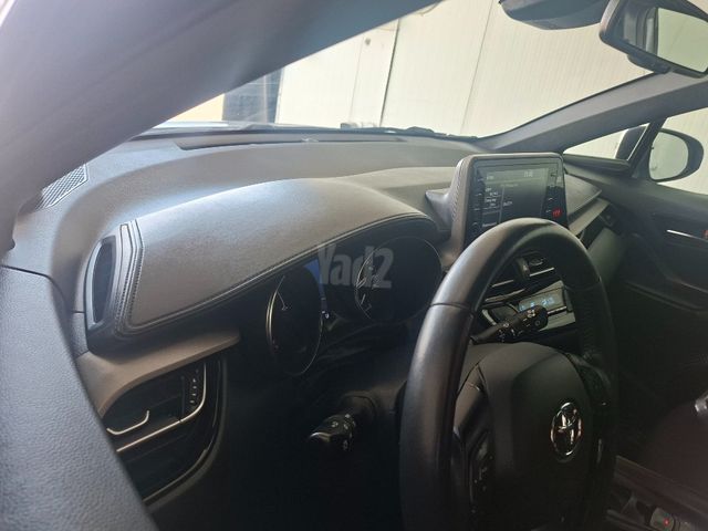 טויוטה C-HR
