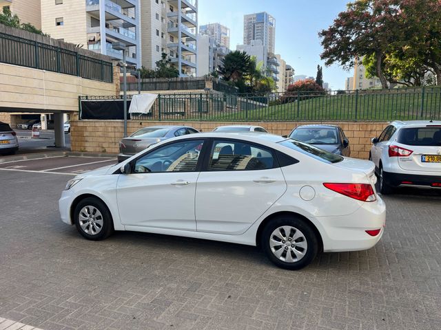 מודעת רכב יונדאי אקסנט i25