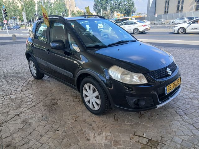 סוזוקי SX4