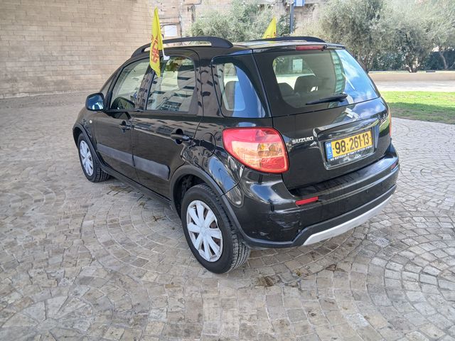 סוזוקי SX4