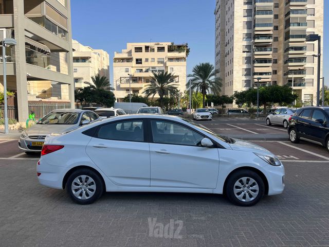 יונדאי אקסנט i25