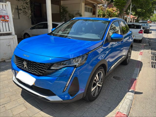 פיג'ו 3008