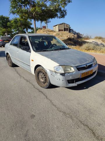 מאזדה 323