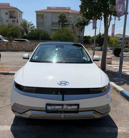 יונדאי איוניק 5