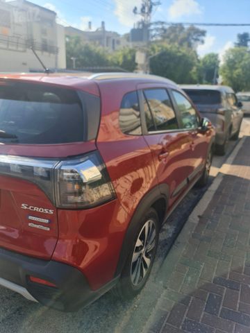 סוזוקי S-Cross