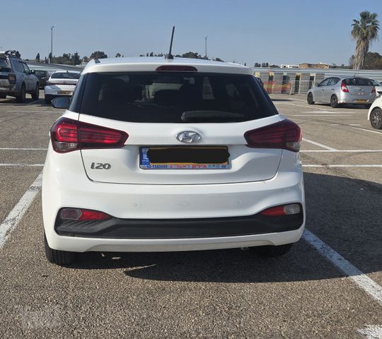 מודעת רכב יונדאי i20