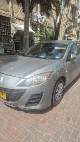 מאזדה 3