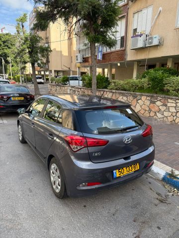 יונדאי i20