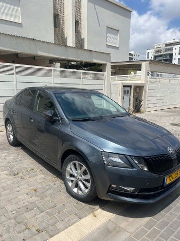 סקודה אוקטביה