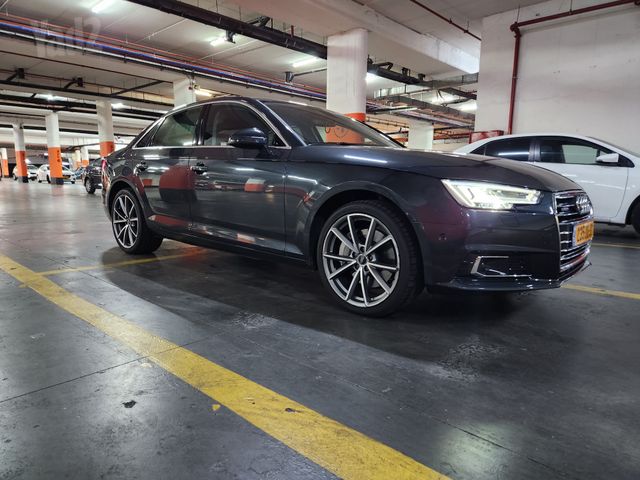 אאודי A4