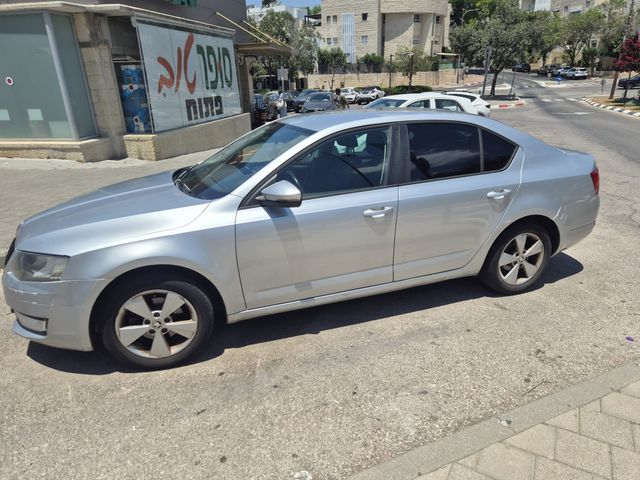 מודעת רכב סקודה אוקטביה