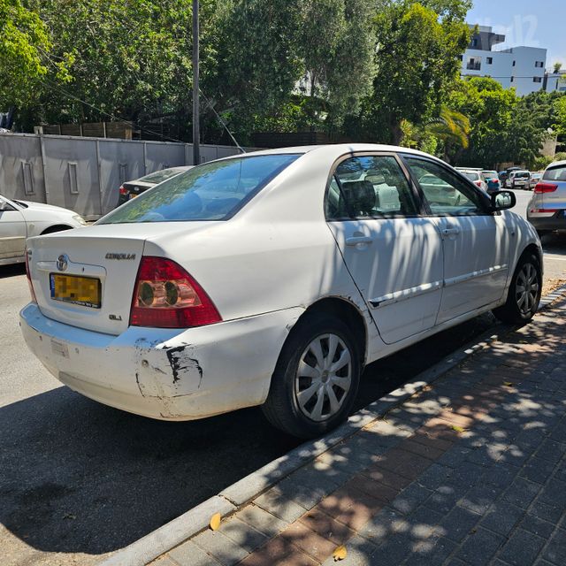 טויוטה קורולה