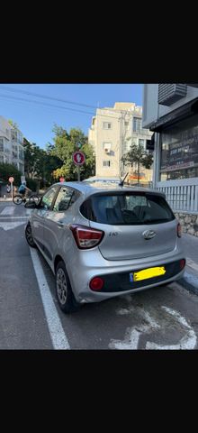 יונדאי i10