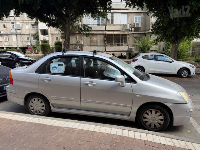 סוזוקי ליאנה