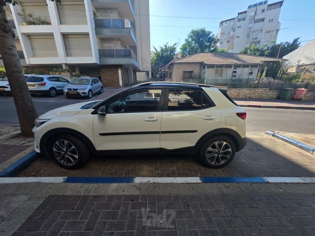 קיה סטוניק