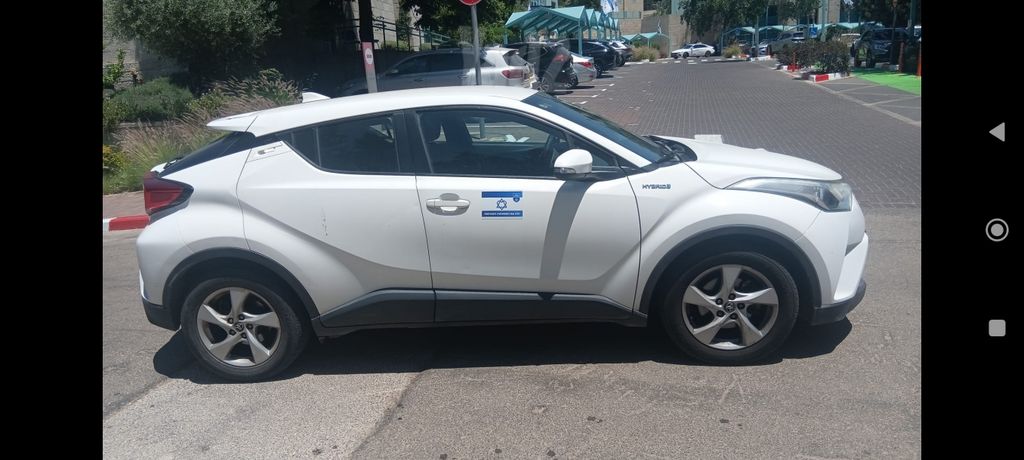 טויוטה C-HR