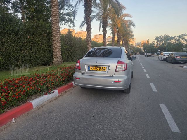 סוזוקי SX4