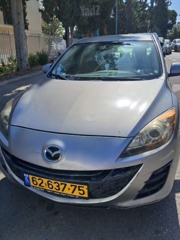 מודעת רכב מאזדה 3
