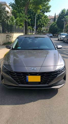 יונדאי אלנטרה