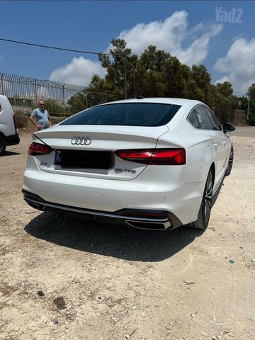 אאודי A5