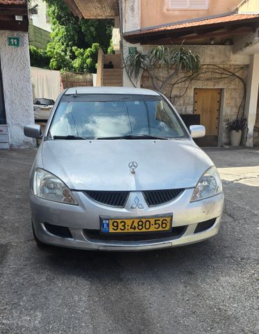 מיצובישי לנסר