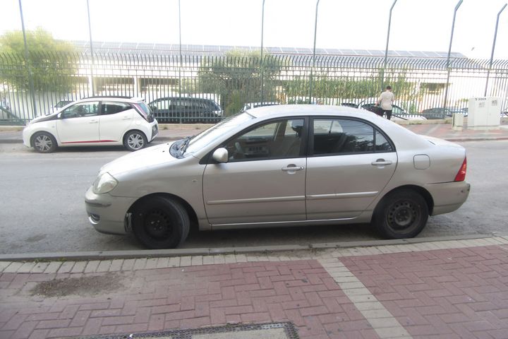 מודעת רכב טויוטה קורולה