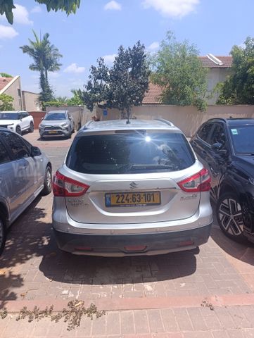 סוזוקי קרוסאובר
