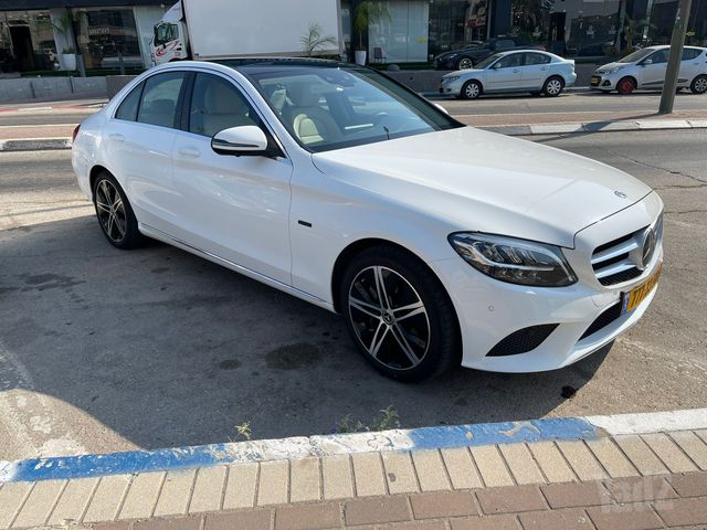 מרצדס-בנץ C-class