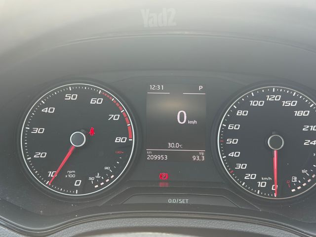 סיאט ארונה