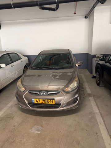 יונדאי אקסנט i25