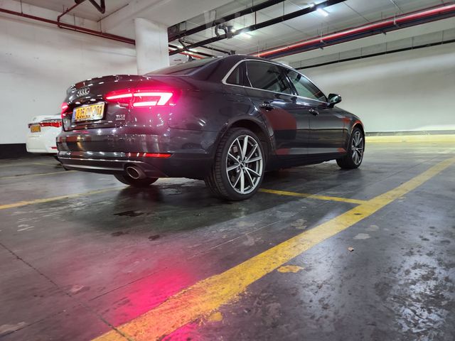 אאודי A4