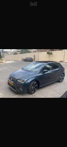 מודעת רכב סיאט ארונה
