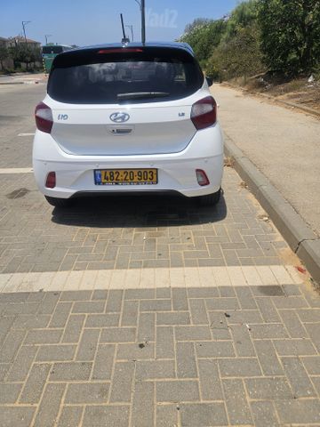 יונדאי i10