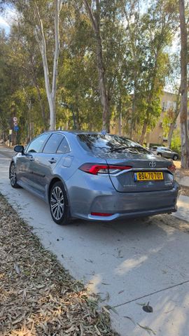 טויוטה קורולה