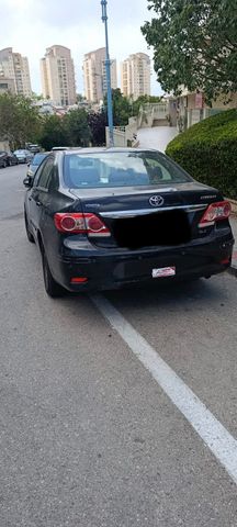 טויוטה קורולה