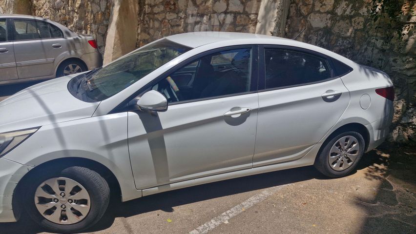 מודעת רכב יונדאי אקסנט i25