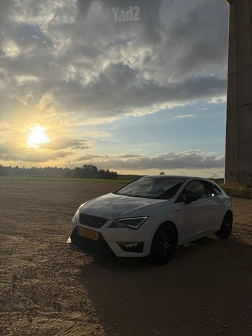 סיאט לאון