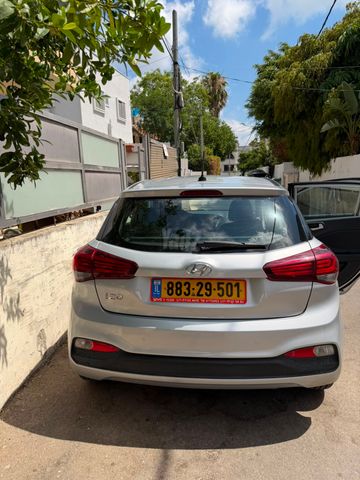 יונדאי i20